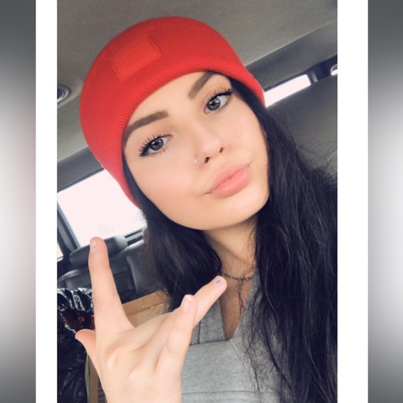 Meet your Posher, Pamela - Picture 7 of 7